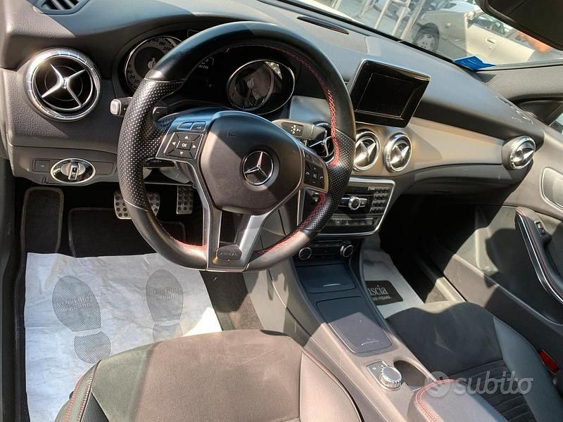 Usata Mercedes CLA200 136 CV (100 kW) 2014 Bianco Berlina