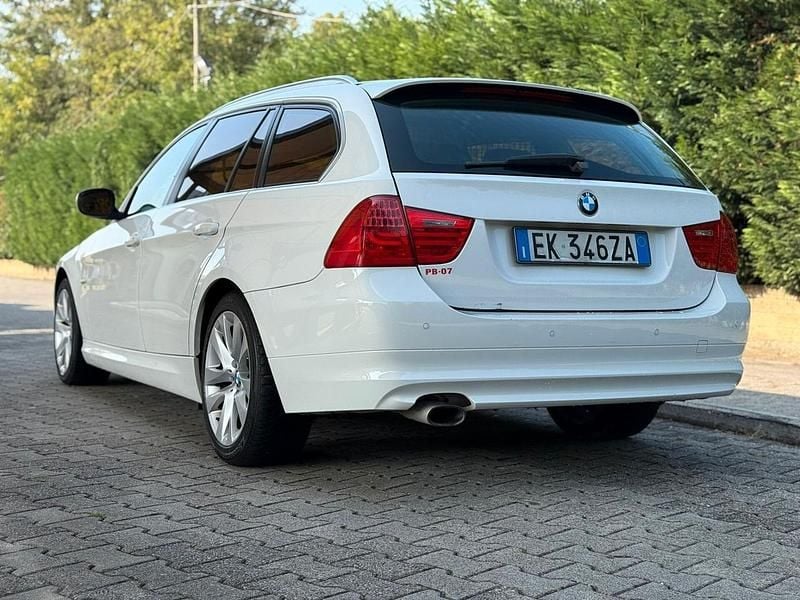 Usata BMW 316 116 CV (85 kW) 2011 Bianco Station wagon