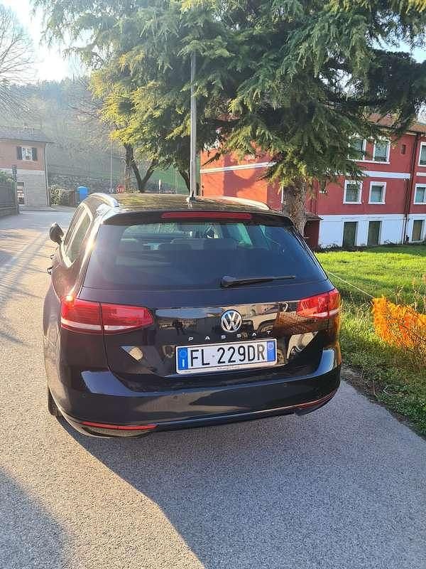 Usata VW Passat Comfortline 110 CV (80 kW) 2017 Station wagon