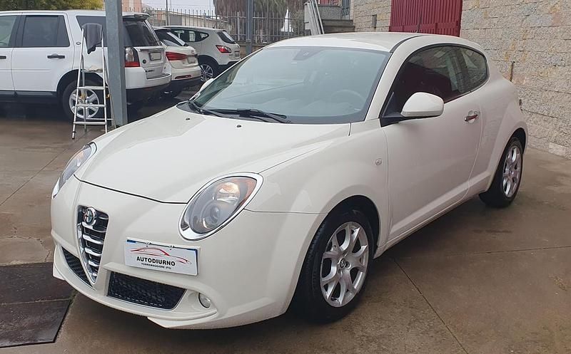 Usata Alfa Romeo MiTo Distinctive 85 CV (62 kW) 2014 Bianco Utilitaria