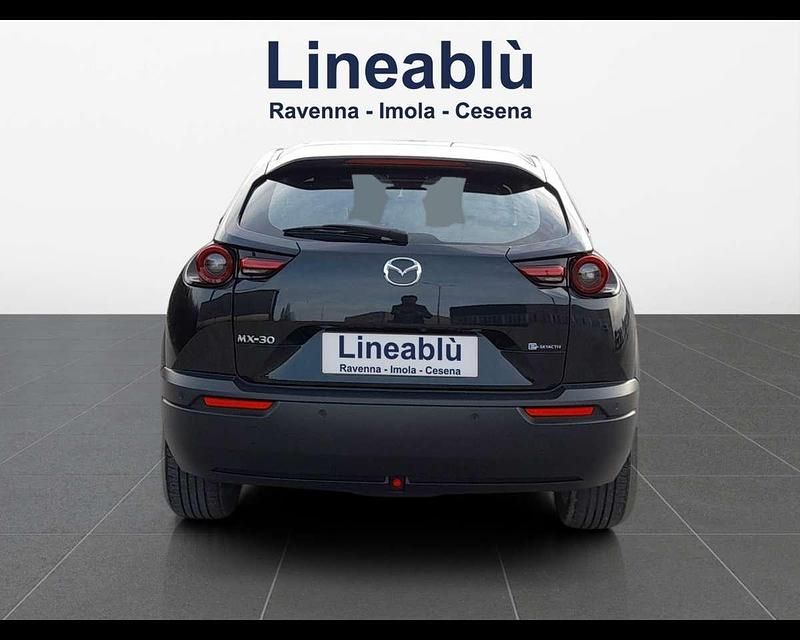 Begagnad Mazda MX30 107 kW (146 HK) 2022 Svart SUV