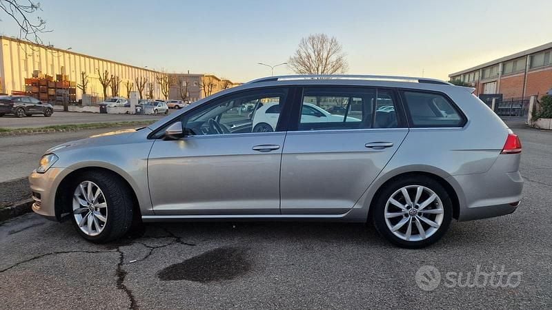 Usata VW Golf VII 110 CV (80 kW) 2016 Grigio Station wagon