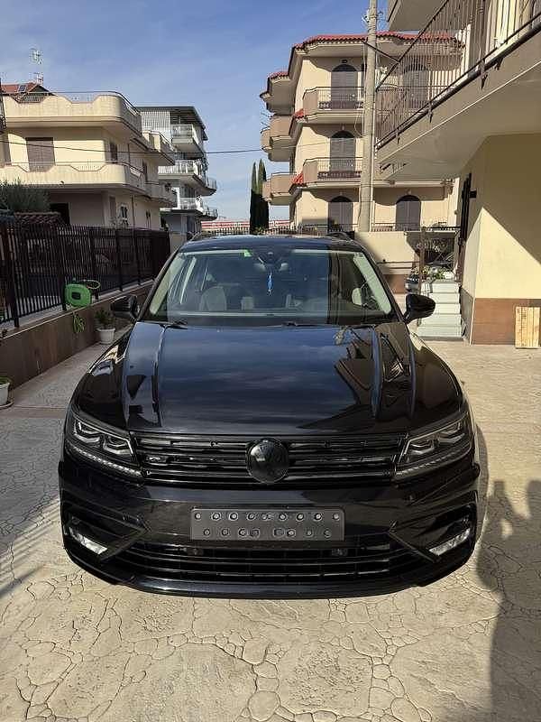 Usata VW Tiguan Executive 193 CV (141 kW) 2017 Nero SUV