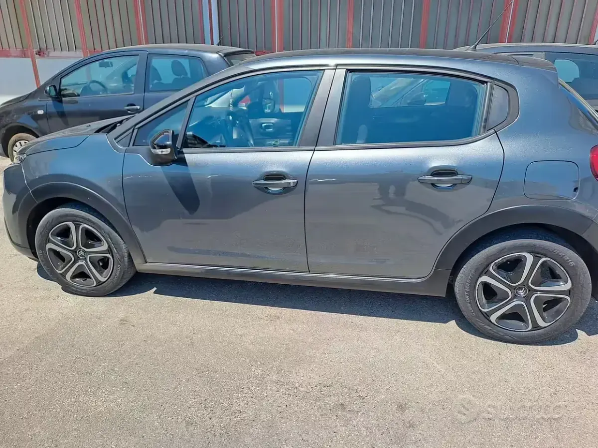 Usata Citroën C3 PureTech 82 CV (60 kW) 2017 Grigio Berlina