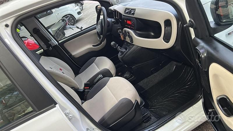 Usata Fiat Panda 85 CV (62 kW) 2015 Bianco Utilitaria