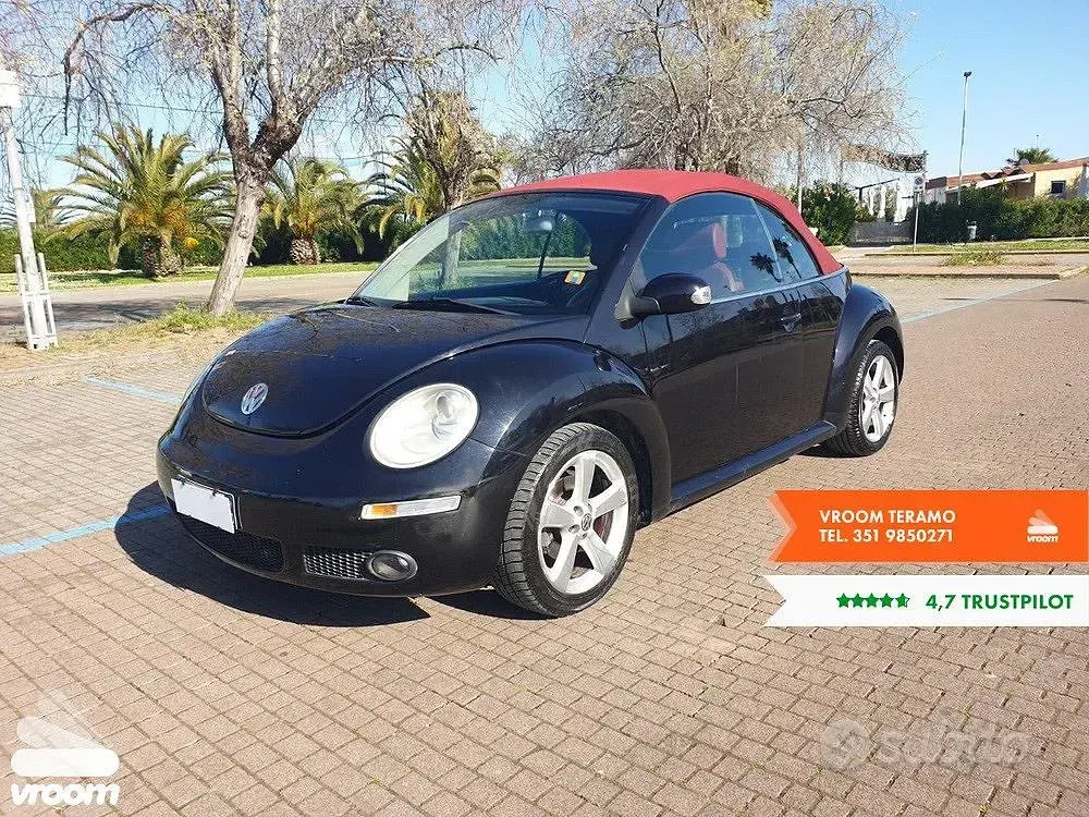 Usata VW New Beetle 105 CV (77 kW) 2010 Utilitaria