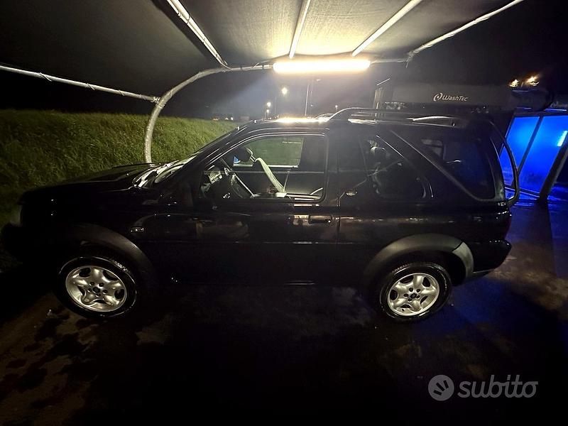 Usata Land Rover Freelander 111 CV (81 kW) 2005 Nero SUV