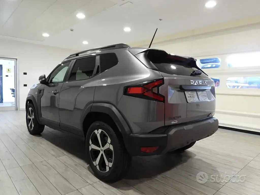 Nuova Dacia Duster Essentiel 101 CV (74 kW) 2026 Bianco SUV