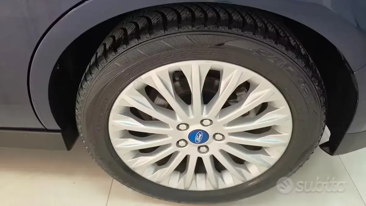Usata Ford C-MAX Titanium 115 CV (84 kW) 2012 Blu Monovolume
