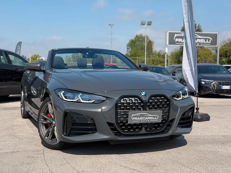 Usata BMW 440 M Sport 374 CV (275 kW) 2023 Grigio Cabrio