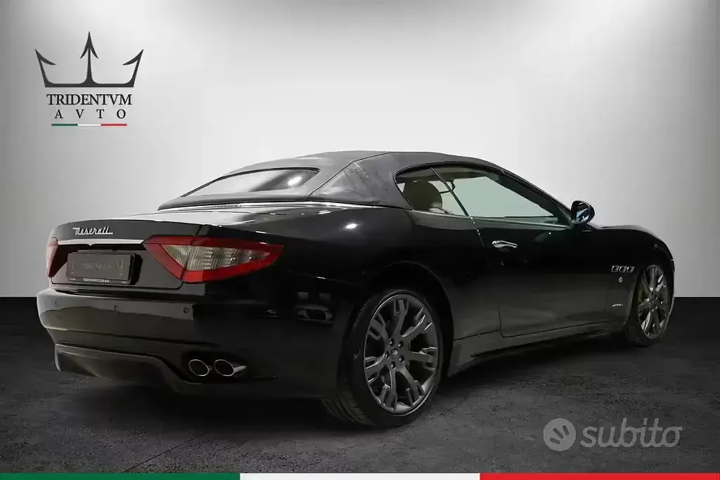 Usata Maserati GranCabrio 450 CV (330 kW) 2010 Nero Cabrio