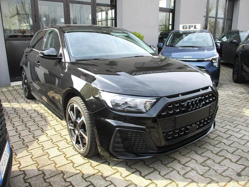 Usata Audi A1 Sportback S-Line 116 CV (85 kW) 2025 Nero Utilitaria