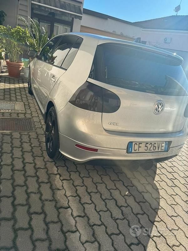 Usata VW Golf IV GTI 200 CV (147 kW) 2005 Grigio Berlina