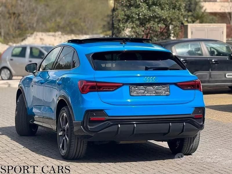 Usata Audi Q3 Ambiente 150 CV (110 kW) 2021 Blu SUV