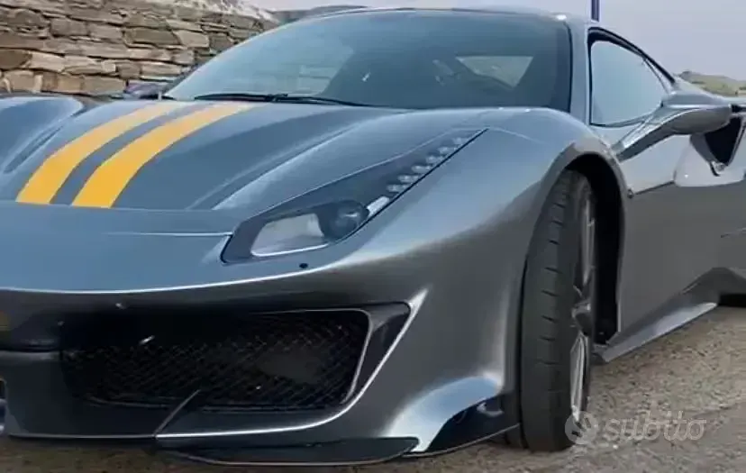Usata Ferrari 488 721 CV (530 kW) 2019 Coupé