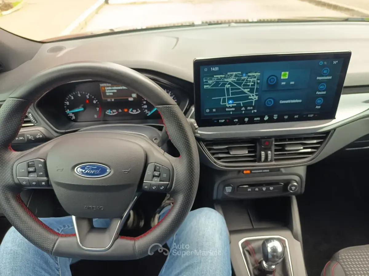 Usata Ford Focus 125 CV (91 kW) 2025 Nero Berlina