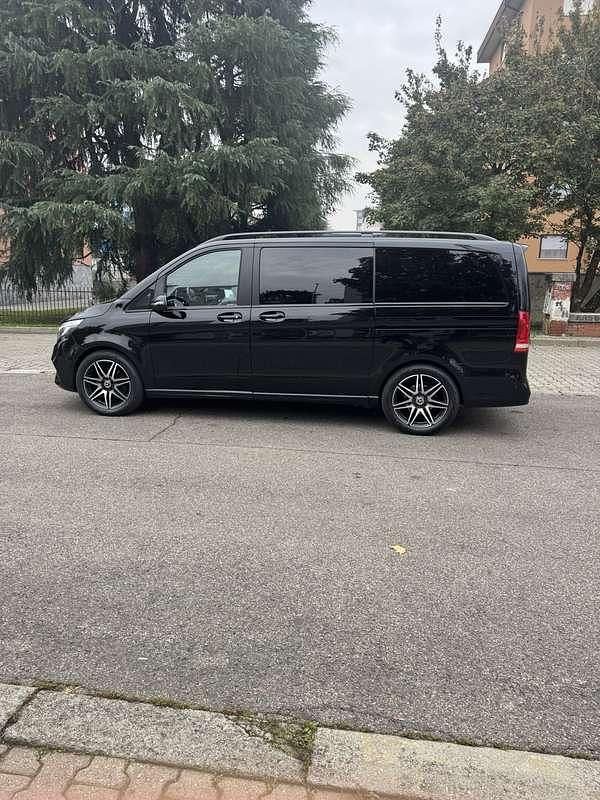 Usata Mercedes V250 Premium 190 CV (139 kW) 2021 Monovolume