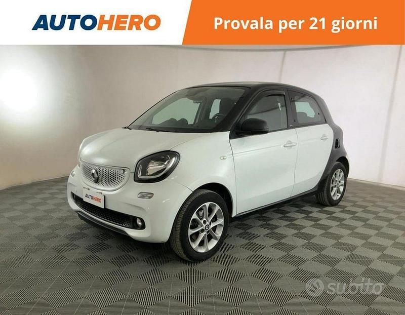 Bianco Usata 2018 Smart ForFour Passion Utilitaria | 10.699 € (Buon prezzo) - Immagine 1/4