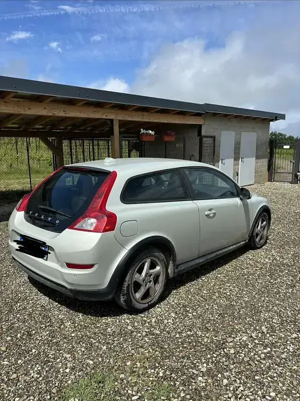 Usata Volvo C30 Kinetic 114 CV (83 kW) 2012 Utilitaria