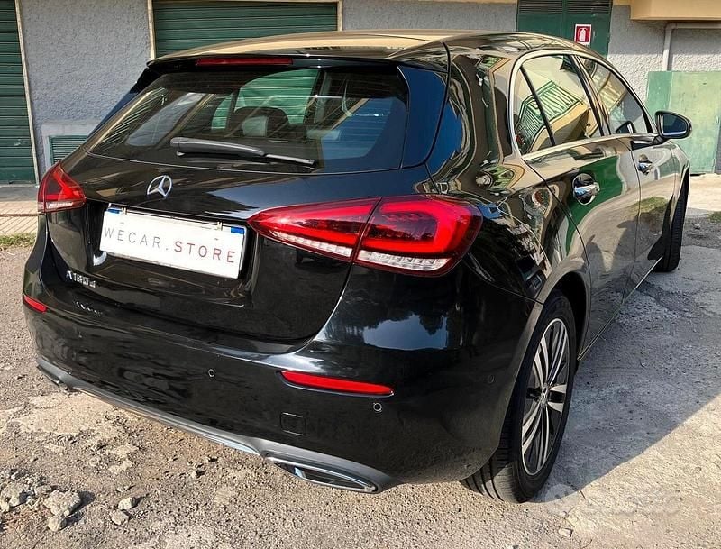 Usata Mercedes A180 Prestige 116 CV (85 kW) 2022 Nero Berlina