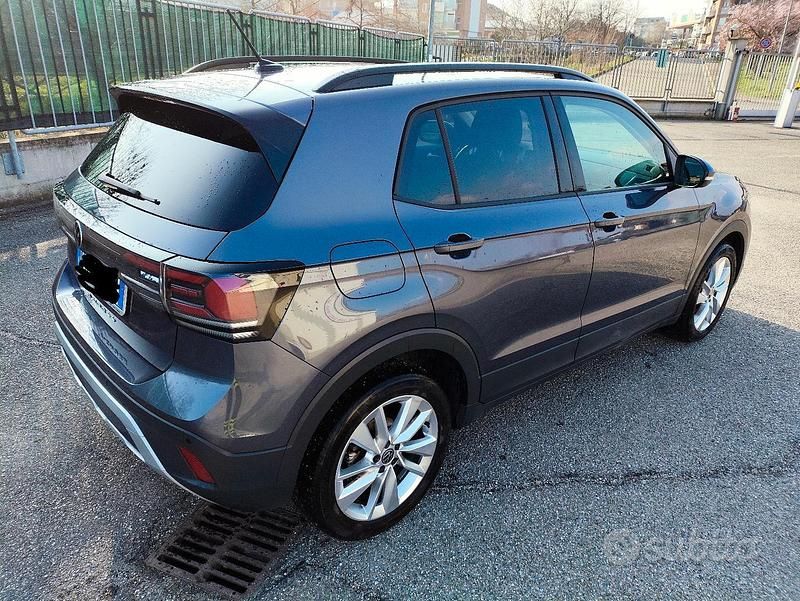 Usata VW T-Cross Edition 115 CV (84 kW) 2024 Grigio SUV