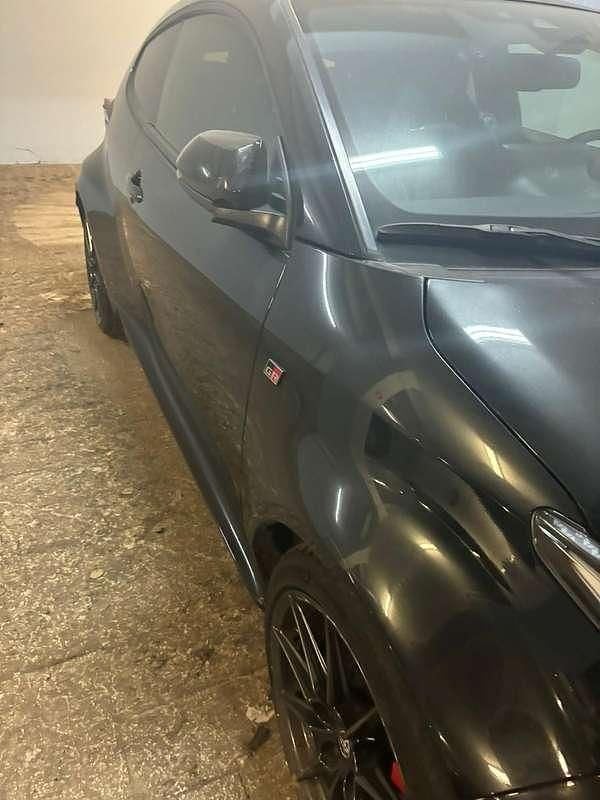 Usata Toyota Yaris 261 CV (191 kW) 2021 Utilitaria