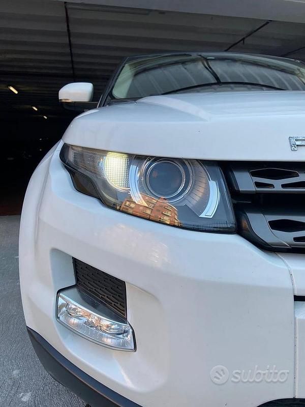 Usata Land Rover Range Rover evoque 150 CV (110 kW) 2013 Bianco SUV