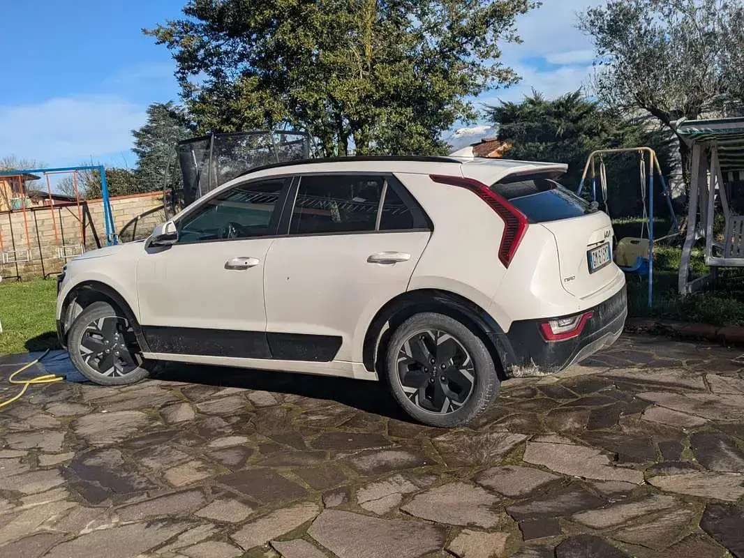 Usata Kia e-Niro 50 kW (68 CV) 2023 SUV