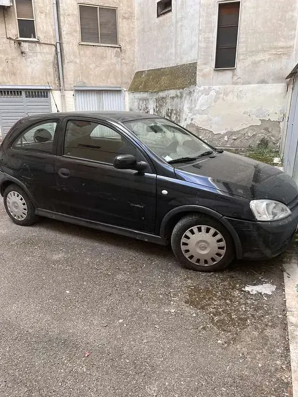 Usata Opel Corsa Club 58 CV (42 kW) 2002 Utilitaria