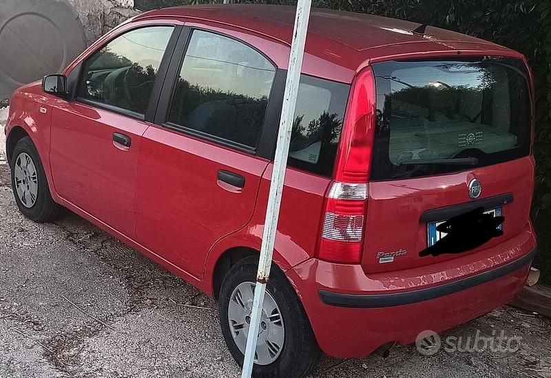 Usata Fiat Panda 54 CV (39 kW) 2004 Rosso Utilitaria