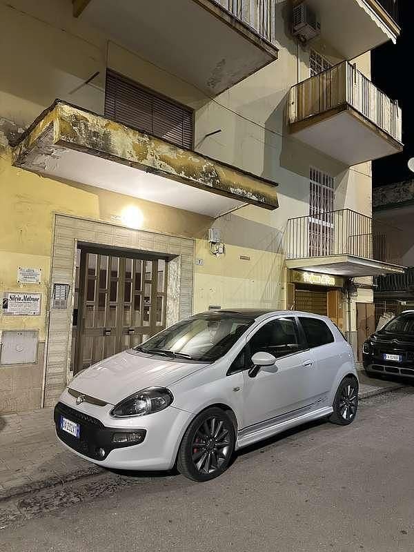 Usata Fiat Punto Evo Sport 120 CV (88 kW) 2009 Utilitaria