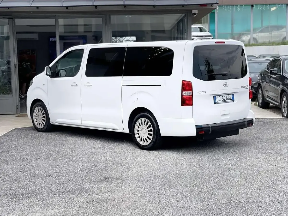 Usata Toyota Proace 150 CV (110 kW) 2020 Bianco Monovolume