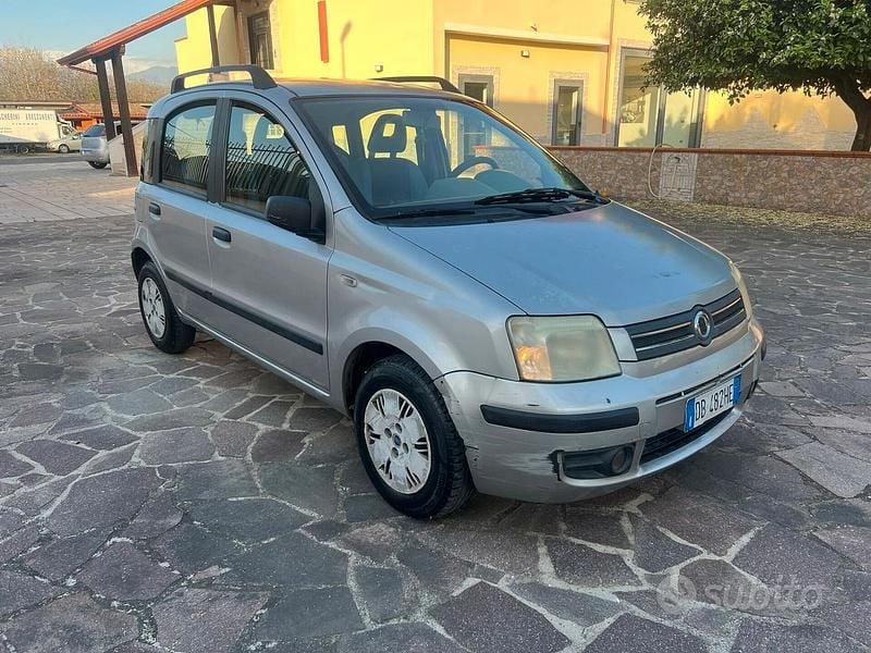 Usata Fiat Panda Dynamic 60 CV (44 kW) 2006 Grigio Utilitaria