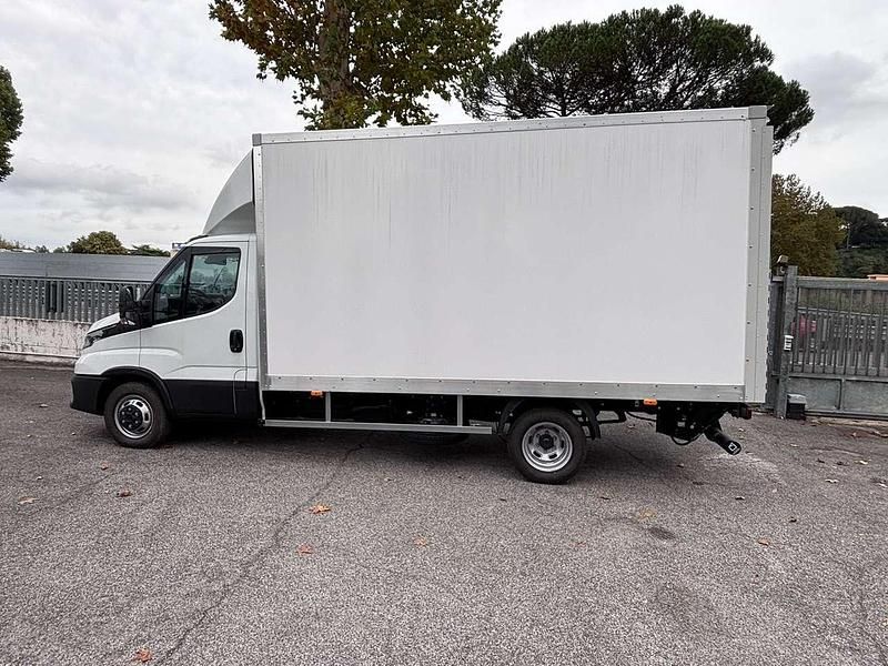 Nuova Iveco Daily 160 CV (117 kW) 2025 Bianco Furgone
