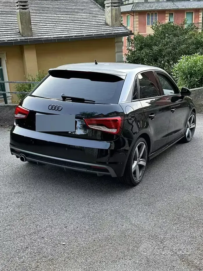 Usata Audi A1 Sportback S-Line 95 CV (69 kW) 2016 Nero Utilitaria