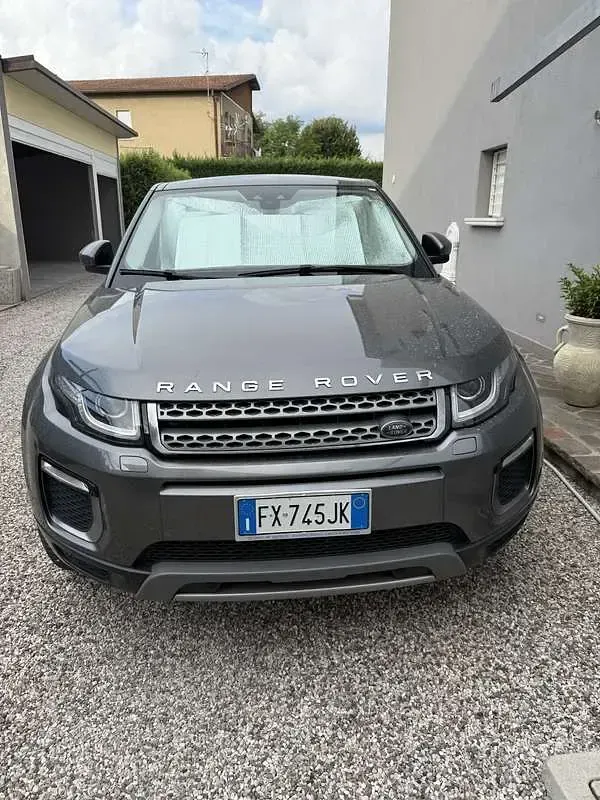 Usata Land Rover Range Rover evoque SE Dynamic 150 CV (110 kW) 2017 SUV