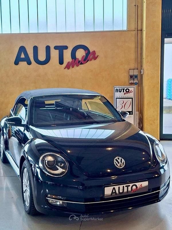 Usata VW Beetle Cabriolet Design 160 CV (117 kW) 2013 Nero Cabrio