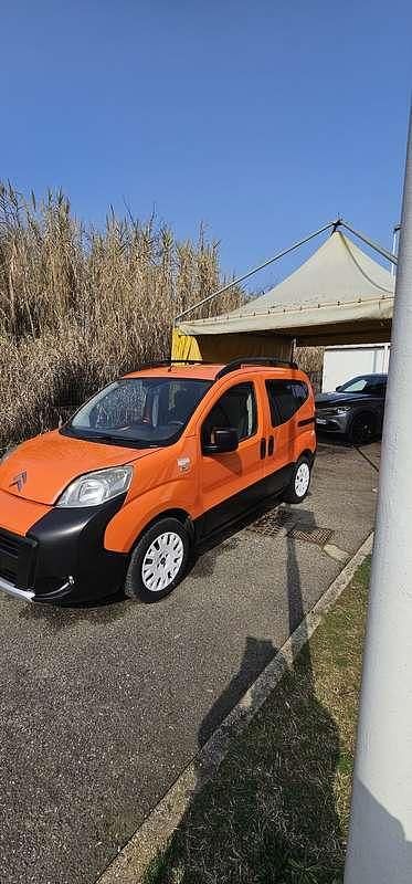 Usata Citroën Nemo 73 CV (53 kW) 2010 Arancione Monovolume