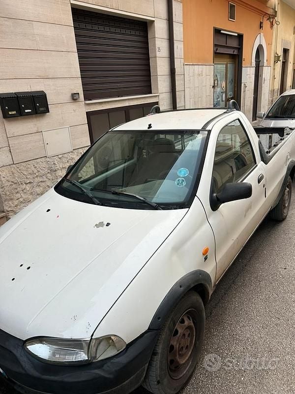 Usata Fiat Fiorino 2000 Bianco Monovolume