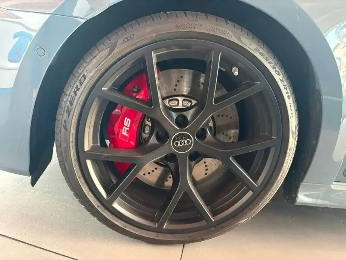 Usata Audi RS3 Ambiente 400 CV (294 kW) 2023 Grigio Berlina