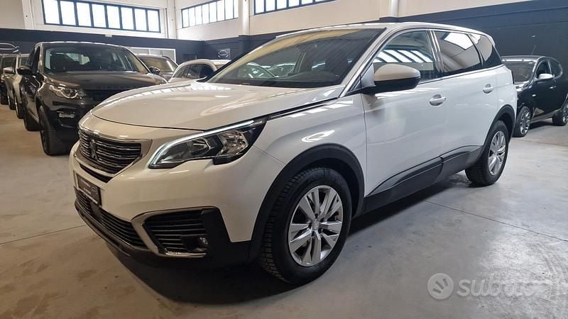 Usata Peugeot 5008 Allure 131 CV (96 kW) 2019 Bianco SUV