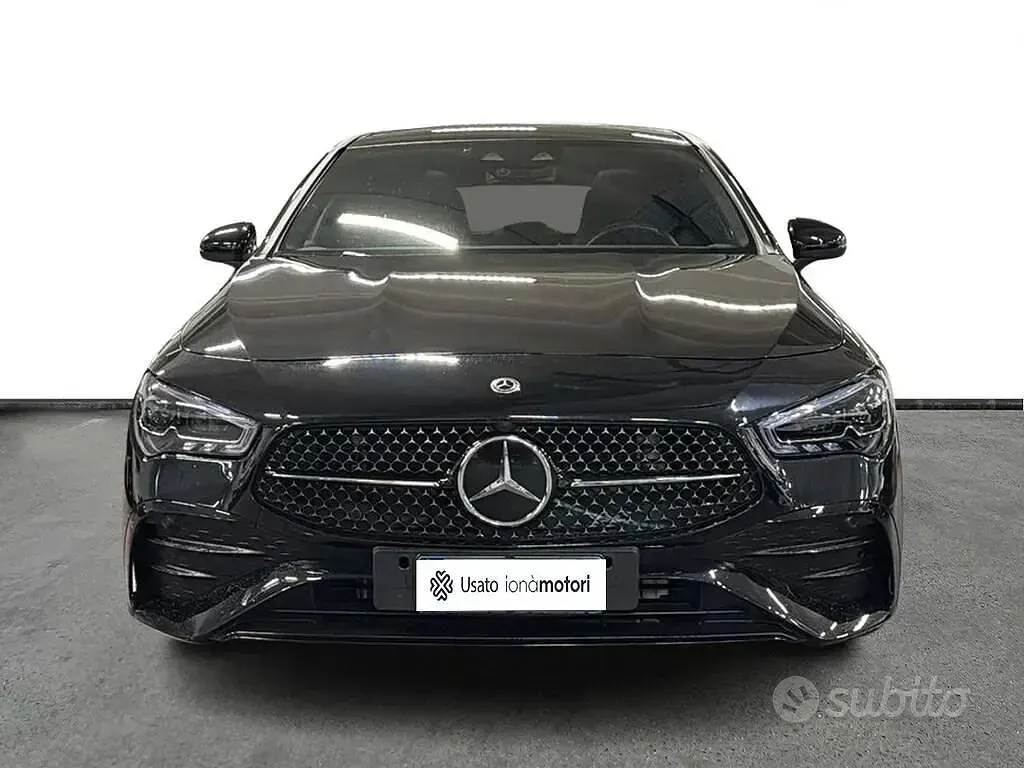 Usata Mercedes CLA200 Executive 150 CV (110 kW) 2024 Other Coupé