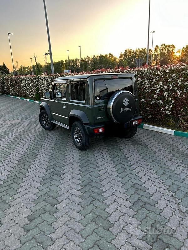 Usata Suzuki Jimny 2019 Verde SUV