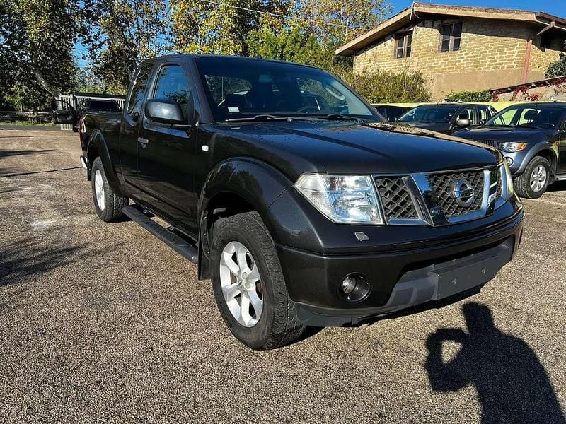Usata Nissan Navara 171 CV (125 kW) 2008 Grigio Pick-up