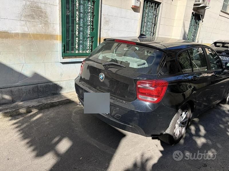 Usata BMW 114 95 CV (69 kW) 2015 Nero Utilitaria