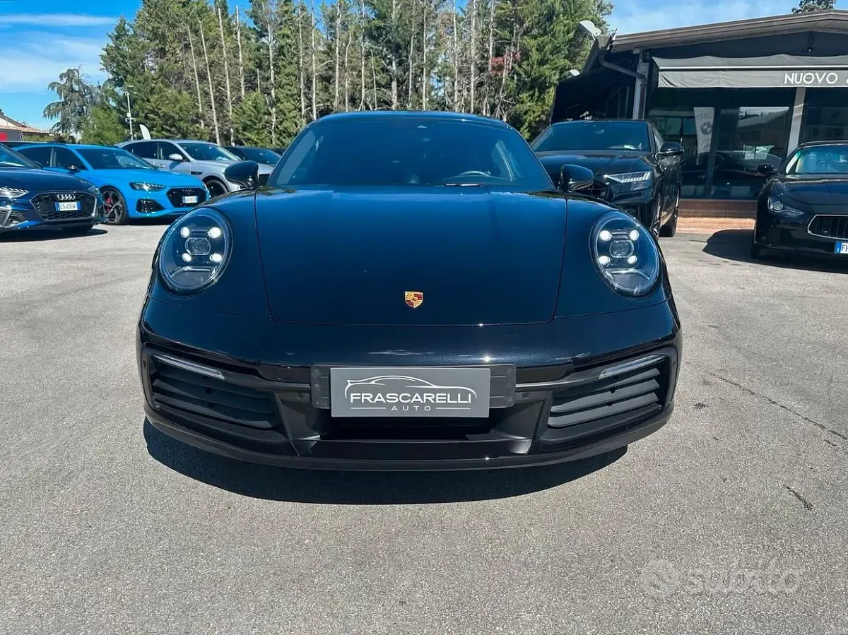 Usata Porsche 911 Carrera Chrono 385 CV (283 kW) 2022 Nero Coupé