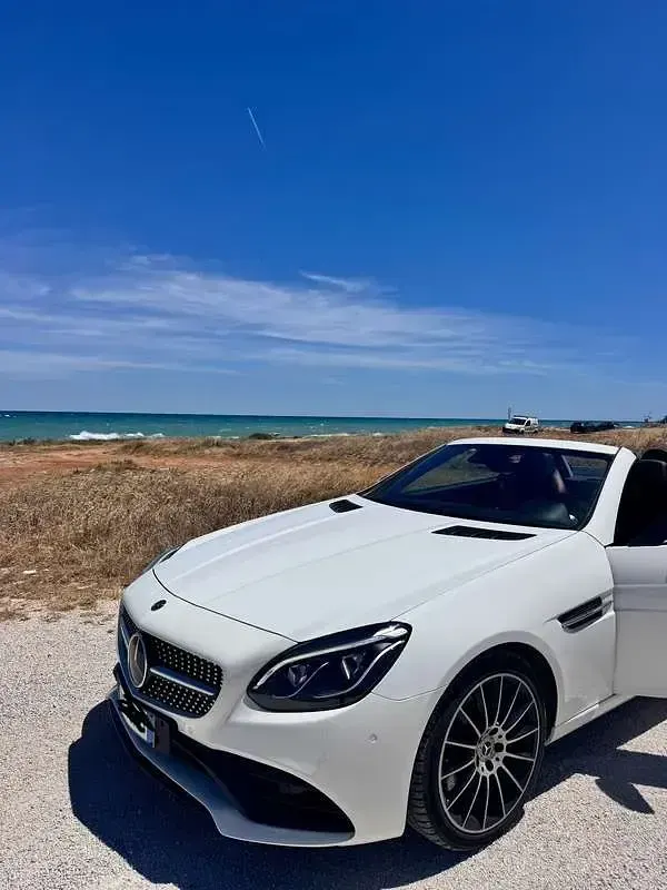 Usata Mercedes SLC250 Premium 204 CV (150 kW) 2017 Cabrio