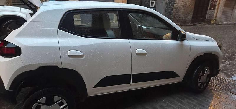 Usata Dacia Spring Expression 19 kW (26 CV) 2024 Bianco Utilitaria