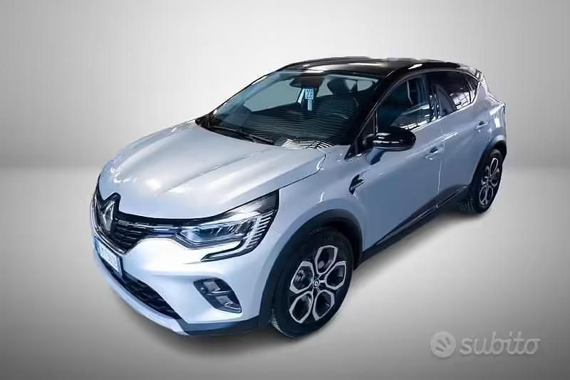 Occasion Renault Captur Techno 143 ch (105 kW) 2023 Gris SUV