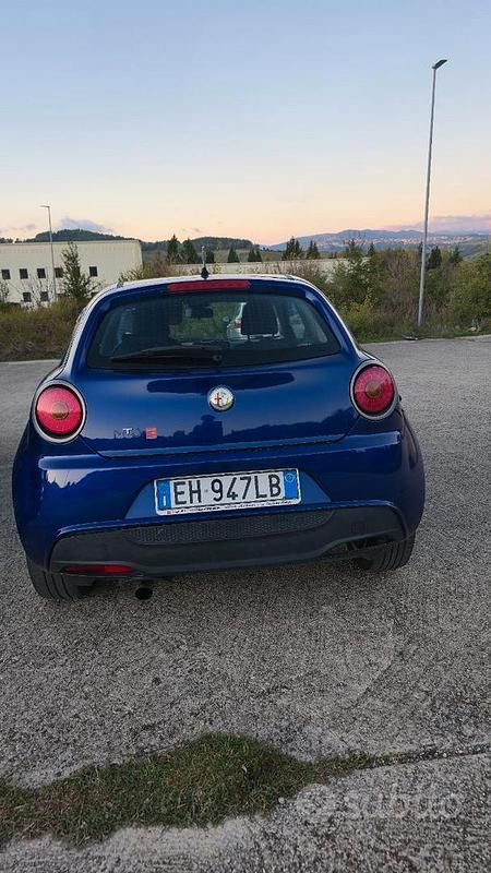 Usata Alfa Romeo MiTo 78 CV (57 kW) 2011 Blu Utilitaria